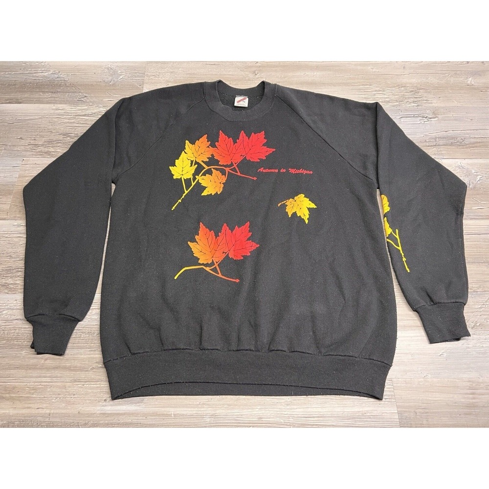 Vintage Fall Leaf Sweatshirt Autumn in Michigan Black Crewneck Made in USA Sz XL